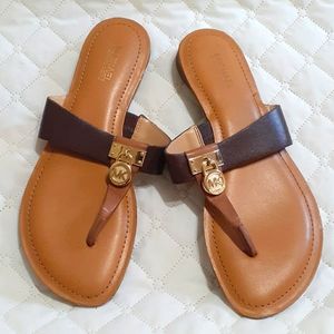 Michael kors sandals💯💣💥